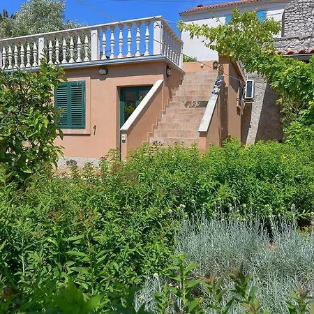 Cvita A2+1 Veli Lošinj