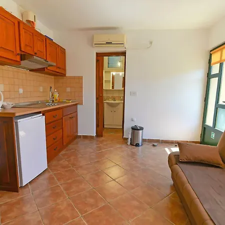 Cvita A2+1 Veli Lošinj